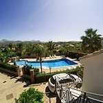 Mansarda Con Vista Piscina Дом отдыха